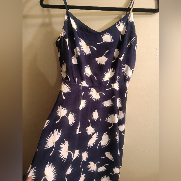 Spring dress - Picture 4 of 4